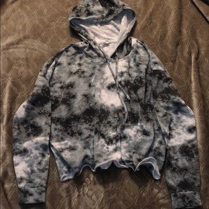 loose cropped hoodie